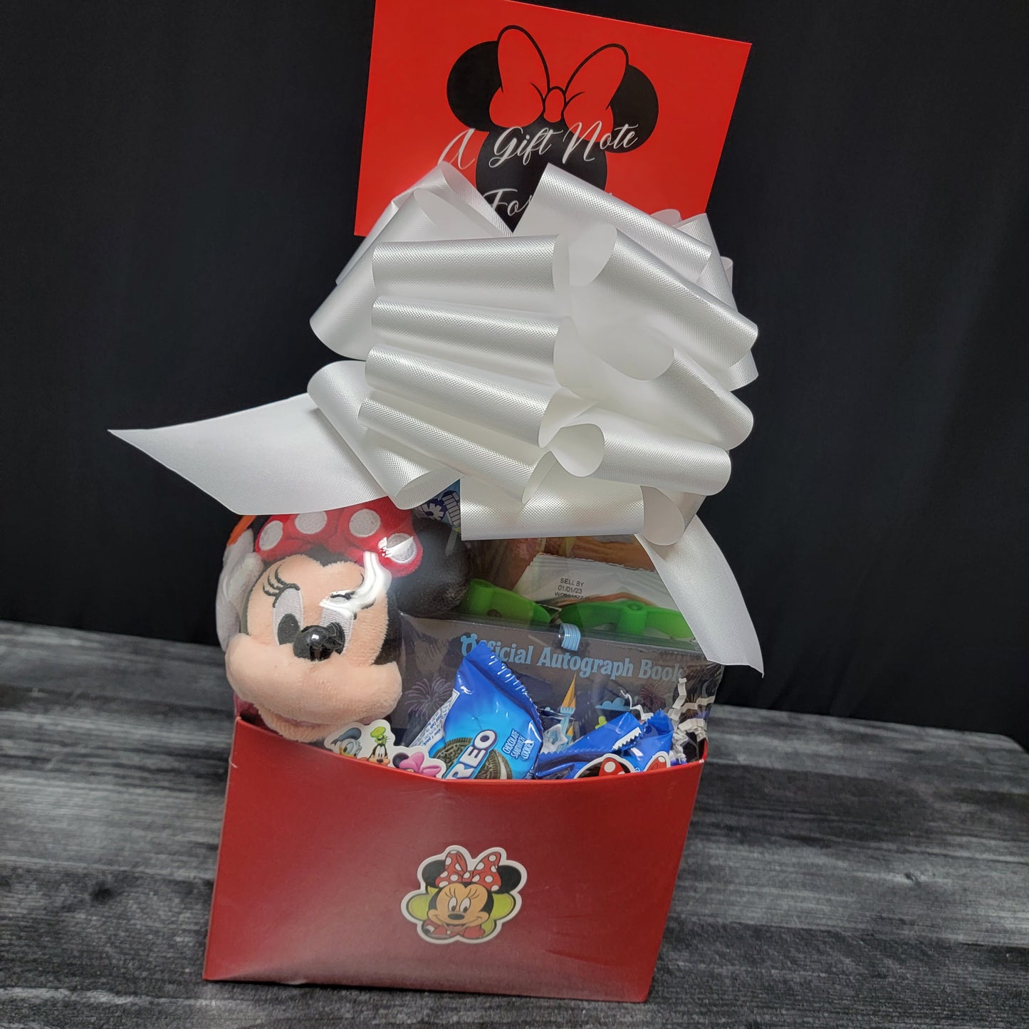 Deluxe Minnie Snack Box