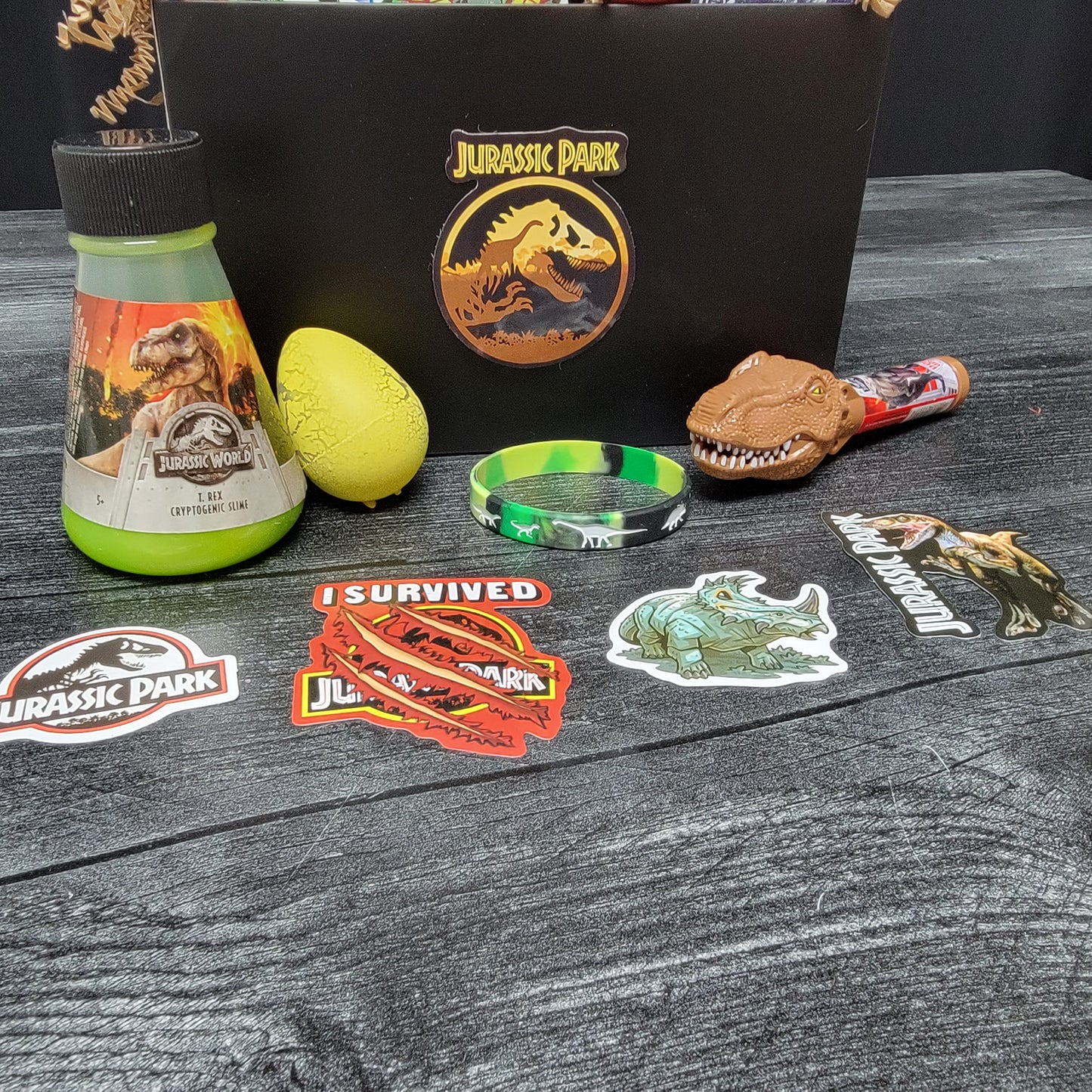 Jurassic Snack Box